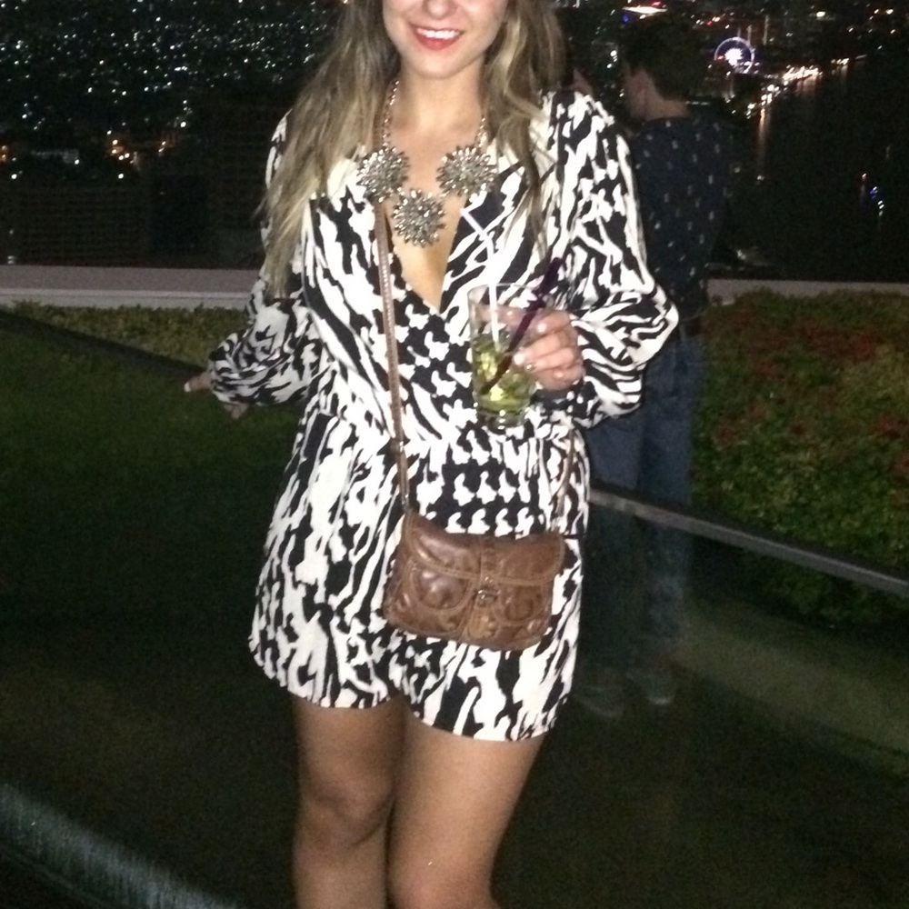 Romper - Picture 4 of 5